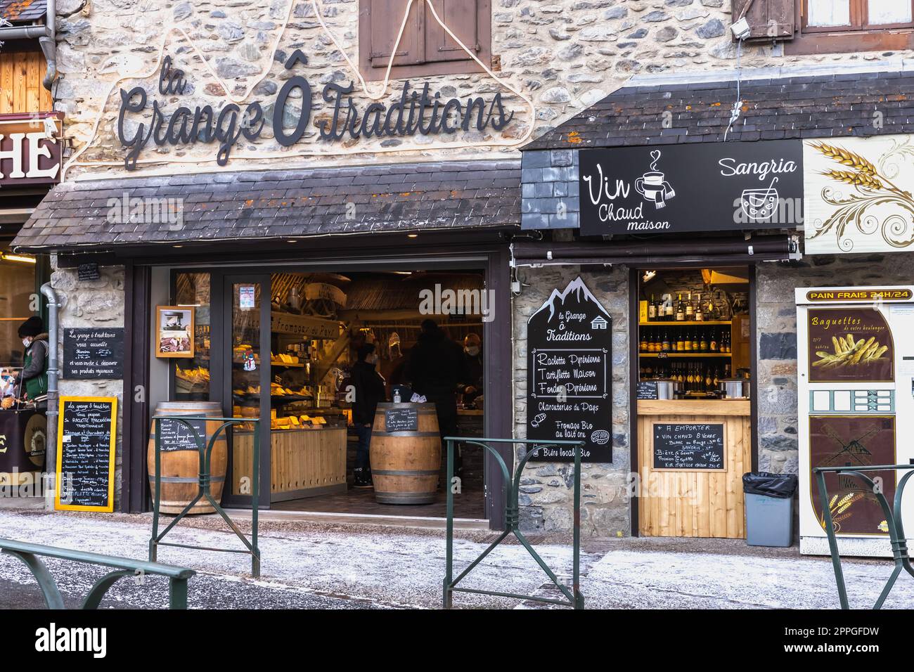 la Grange O Traditions (die Scheune der Traditionen) in Saint Lary Soulan Stockfoto