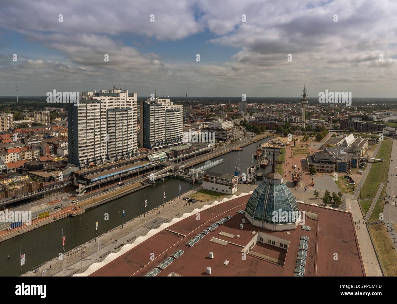 Blick auf das Hafenwelten-Seestrteil Bremerhaven, Deutschland Stockfoto