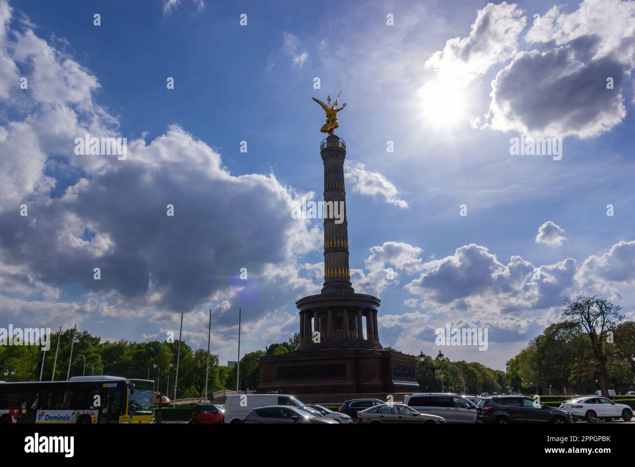 Die Goldene Statue von Victoria Stockfoto