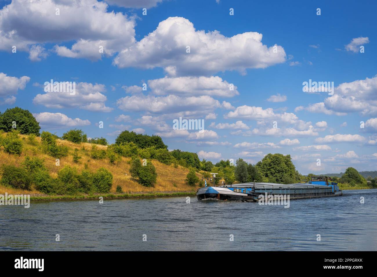 Fluss donaukanal donaukanal -Fotos und -Bildmaterial in hoher Auflösung