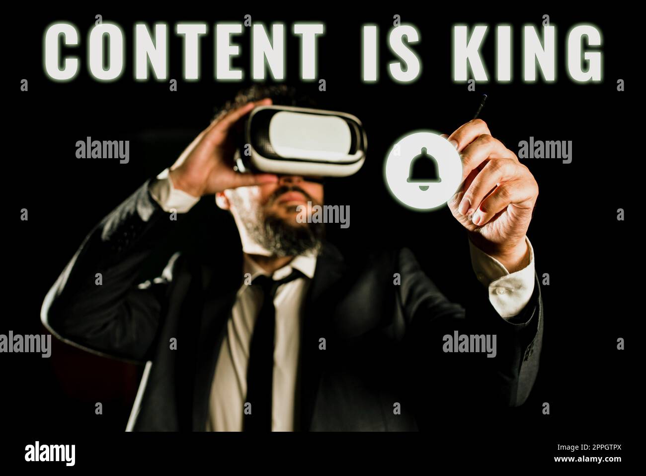 Inspiration Anzeigen von Signage Content is KingContent ist das Herzstück heutiger Marketingstrategien. Geschäftsansatz Inhalt ist das Herzstück heutiger Marketingstrategien Stockfoto