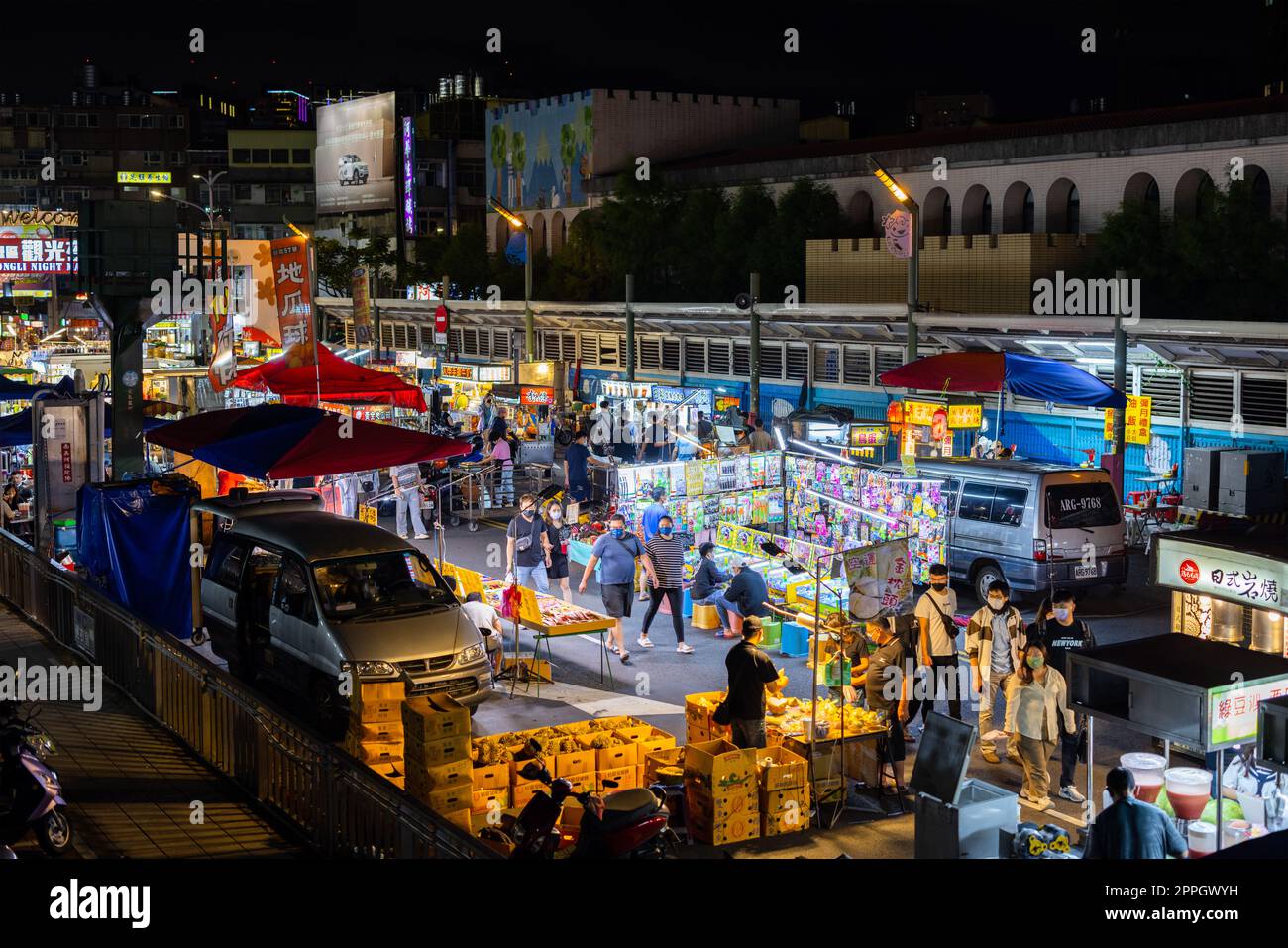 Zhongli, Taiwan 20. Juni 2022: Zhongli-Nachtmarkt in Taiwan Stockfoto