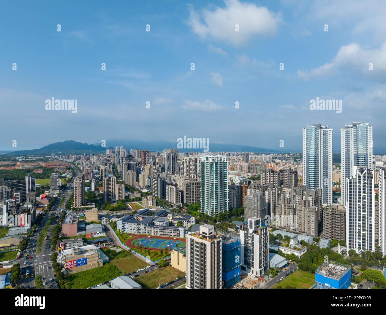 Lin Kou, Taiwan, 12. Juli 2022: Draufsicht auf die Stadt Lin Kou Stockfoto