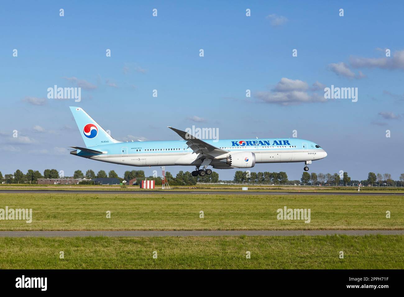 Flughafen Amsterdam Schiphol - Boeing 787-9 Dreamliner der koreanischen Luftlandschaft Stockfoto