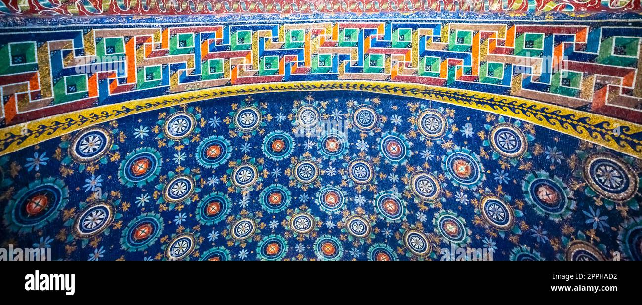Historisches byzantinisches Mosaik in der Basilika Saint Vitale, Ravenna, Italien Stockfoto