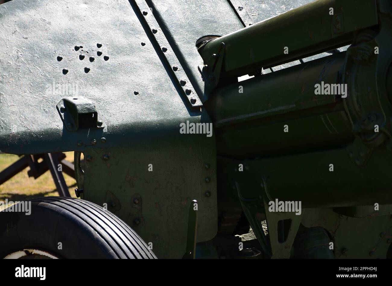 Eine close-up-Mechanismus eines tragbaren Waffen der Sowjetunion der Zweite Weltkrieg, in einem dunklen Grün lackiert Stockfoto