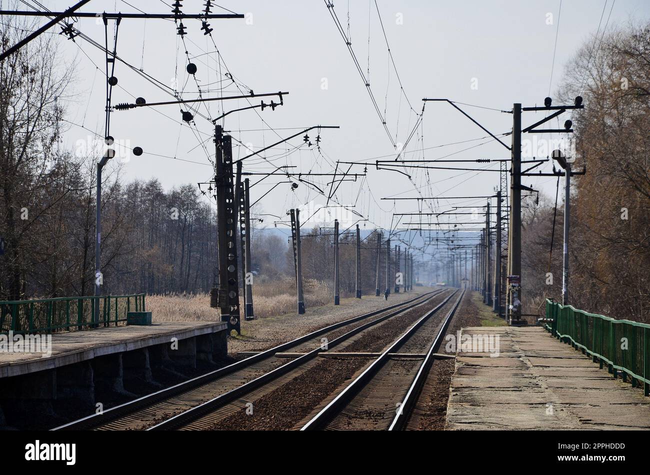 Ein Bahnhof mit Bahnhöfen für die Zugwartung Stockfoto