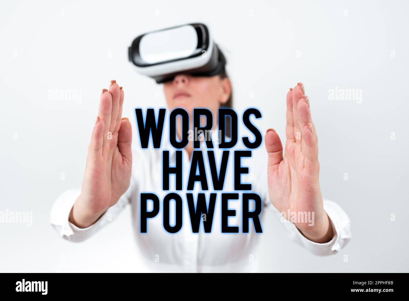 Handschriftliche Wörter haben Macht. Geschäftsidee grundlegende Werkzeuge, die Einzelpersonen nutzen, um zu kommunizieren und zu lernen Stockfoto