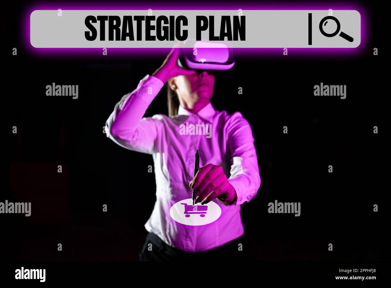 Handschriftliches Schild Strategieplan. Internet-Konzept die Führungsebene und Geschäftsführung Coaching Wettbewerbsunternehmer präsentiert Digital S und Display mit wichtigen Informationen. Stockfoto