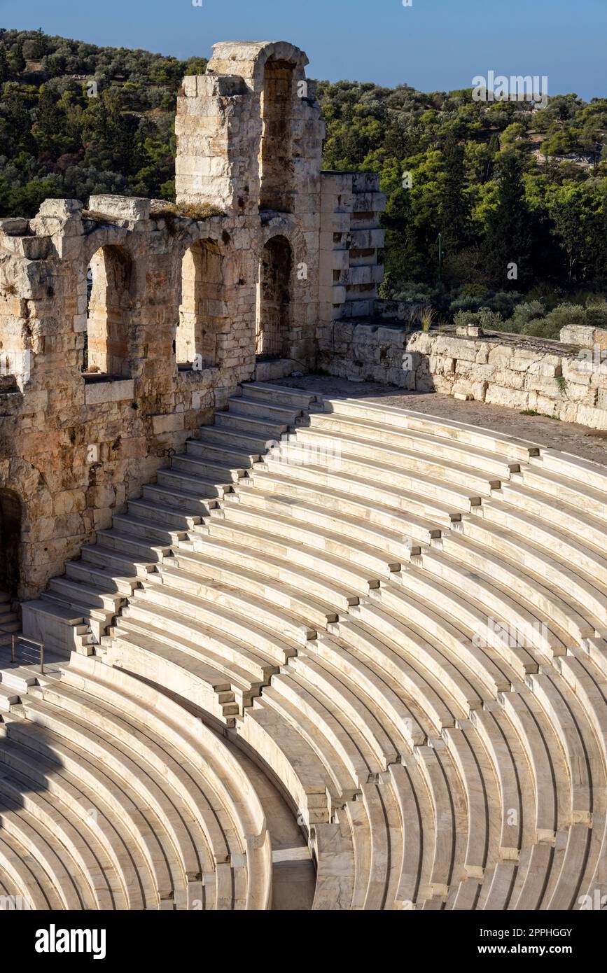 Theater des Dionysos, Überreste des antiken griechischen Theaters am südlichen Hang der Akropolis, Athen, Griechenland Stockfoto