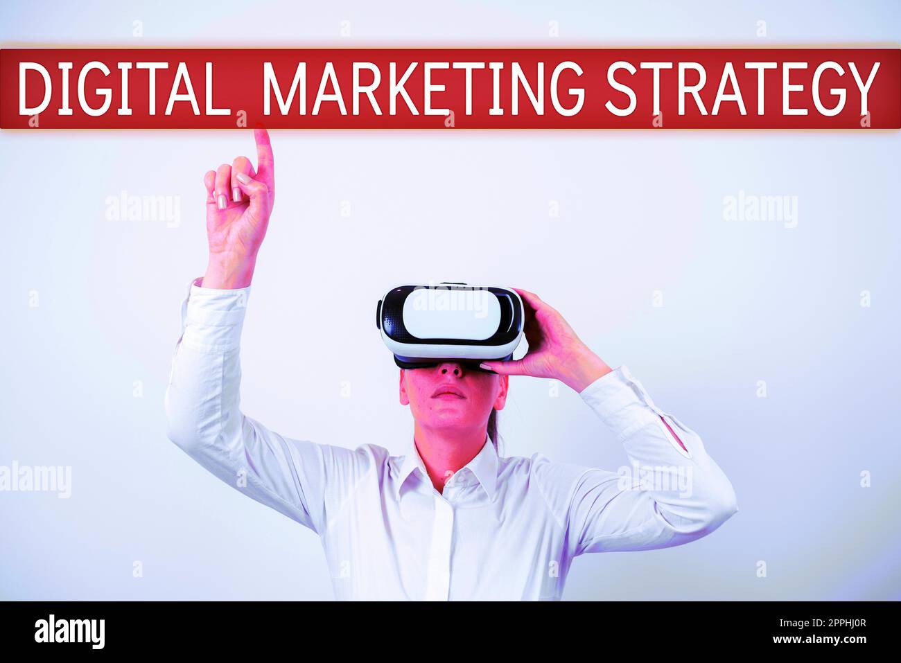 Text, der Inspiration zur digitalen Marketingstrategie zeigt. Business-Showcase-Services über digitale Kanäle, um Verbraucher zu erreichen Stockfoto