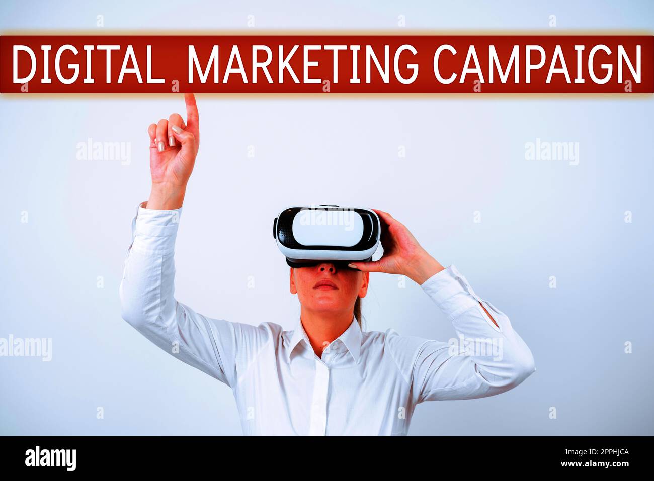 Digitale Marketingkampagne mit handschriftlichem Text. Geschäftsansatz Content Management der Werbeaktion in sozialen Medien Stockfoto