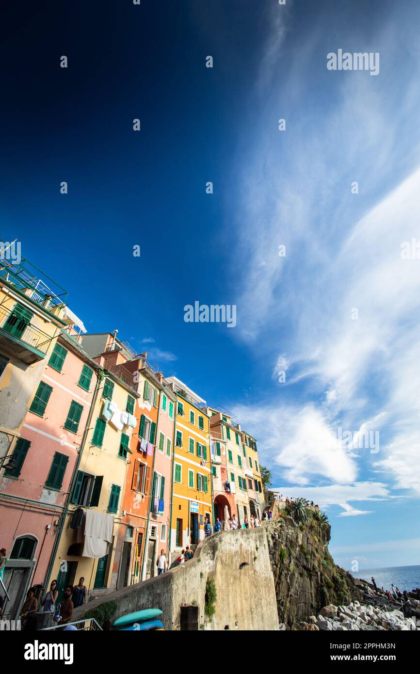 Riomaggiore Cinque Terre, Italien - Traditionelles Fischerdorf in La Spezia, in der Küste von Ligurien Italien zu verorten. Riomaggiore ist einer der fünf Cinque Terre reisen Attraktionen. Stockfoto