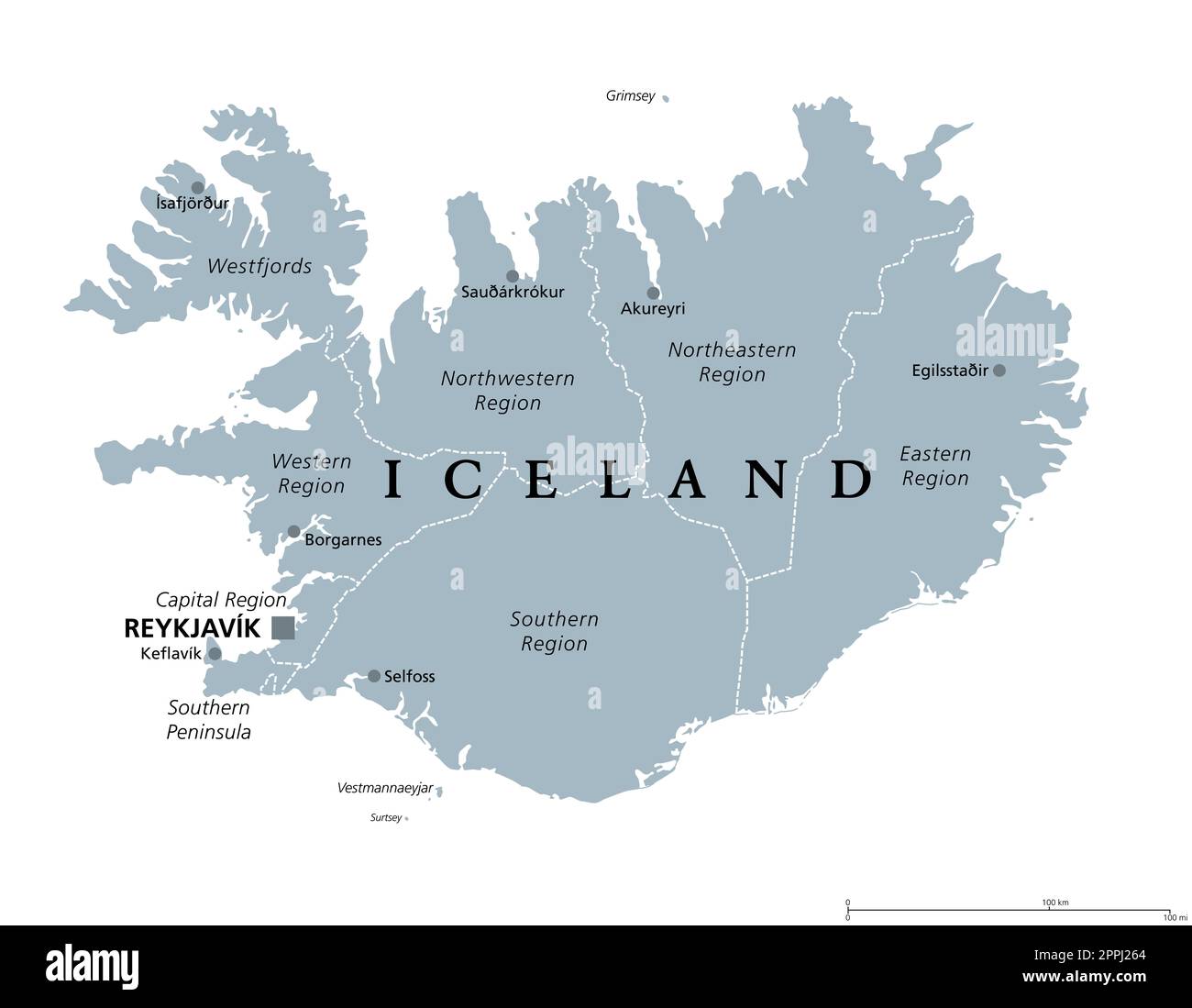 Regionen Islands, graue politische Karte, mit Hauptstadt Reykjavik. Acht Regionen und ihre Sitze, die für statistische Zwecke verwendet werden. Nordische Inselstaaten. Stockfoto