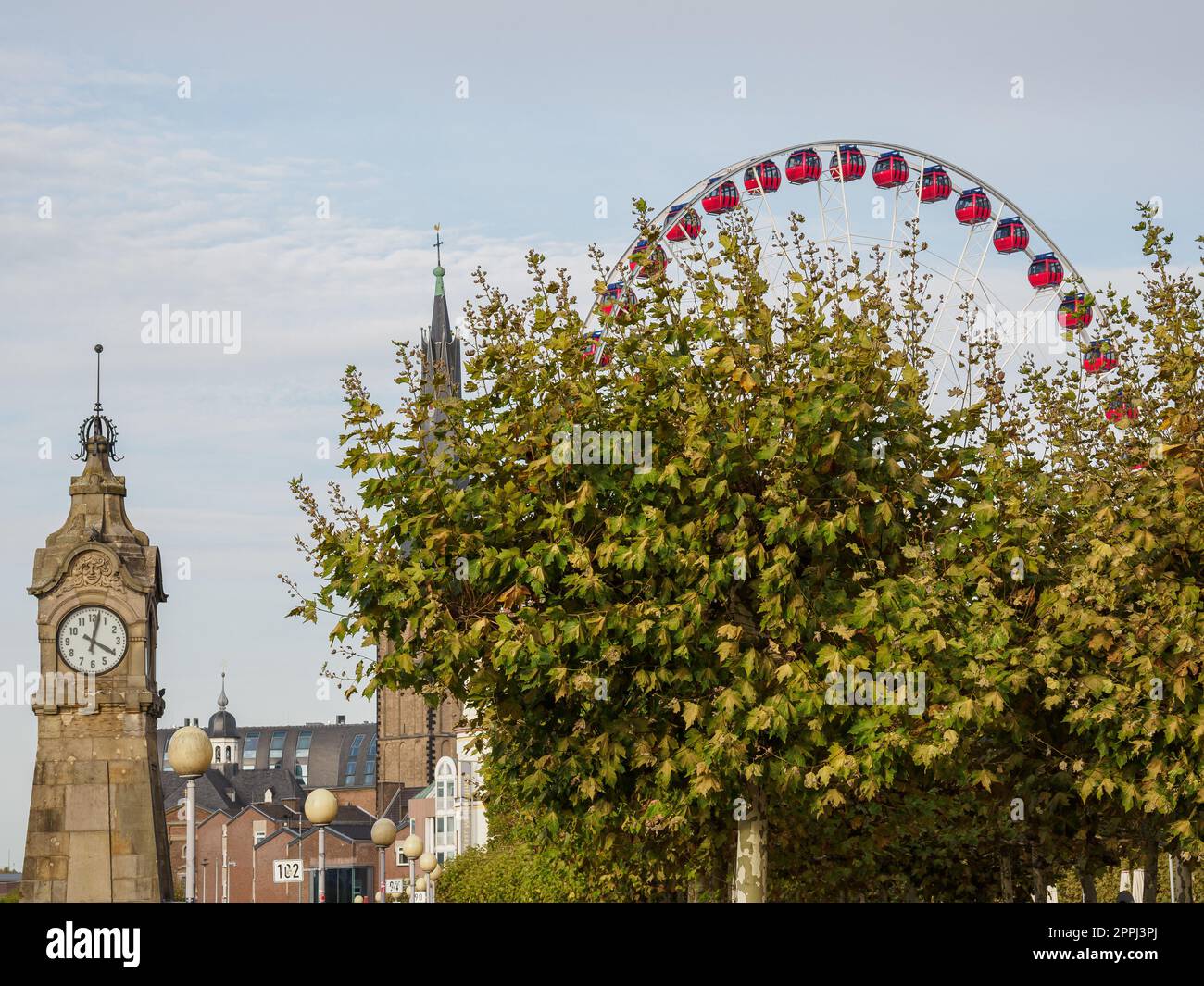 Die Stadt Düsseldorf am rhein Stockfoto