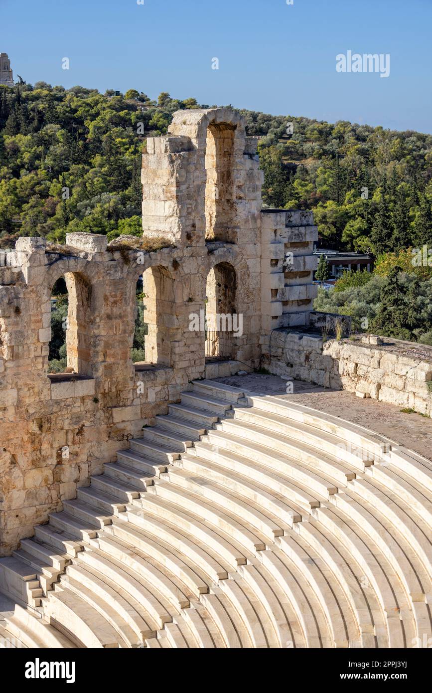 Theater des Dionysos, Überreste des antiken griechischen Theaters am südlichen Hang der Akropolis, Athen, Griechenland Stockfoto