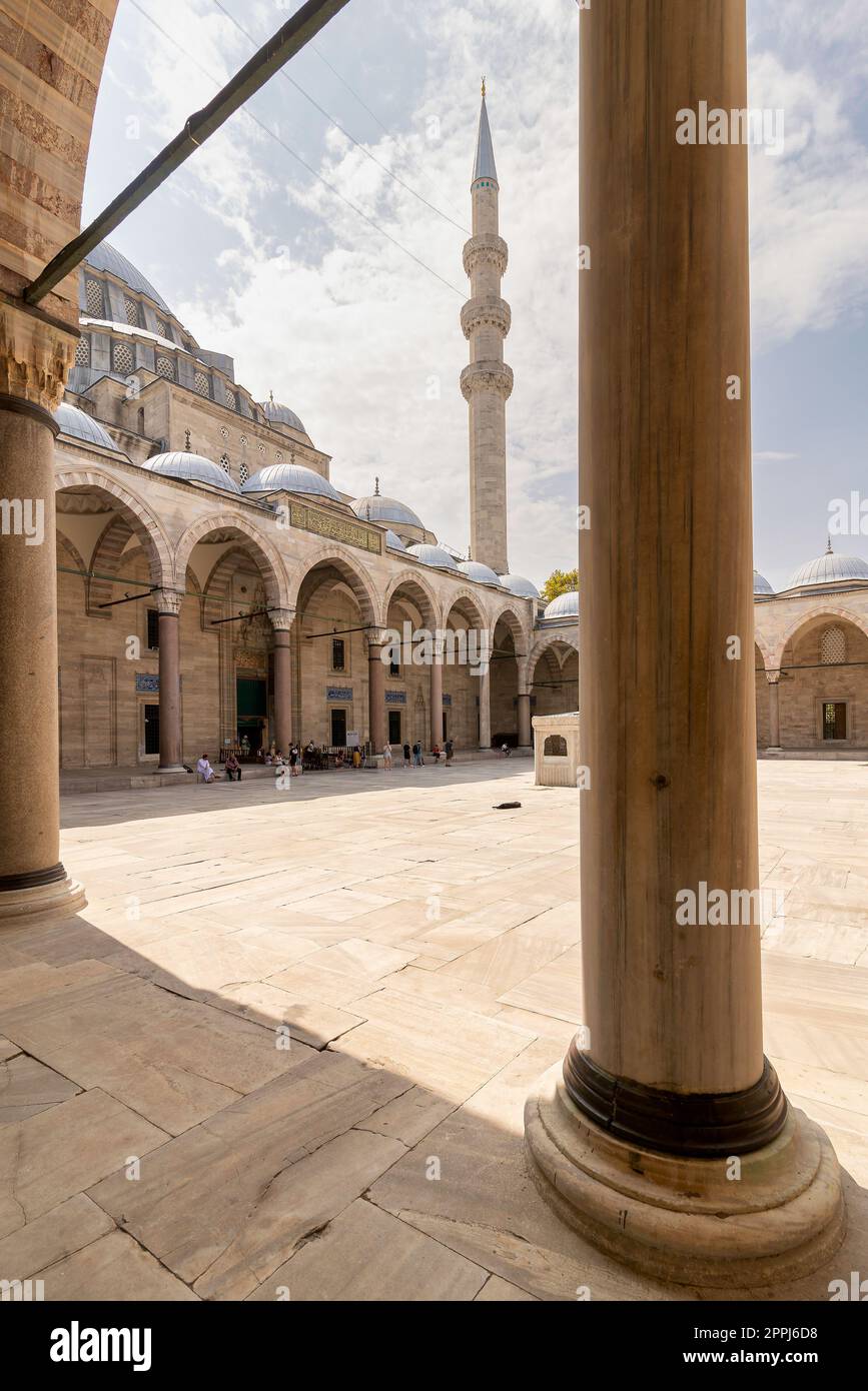 Suleymaniye Moschee, eine osmanische kaiserliche Moschee und die zweitgrößte Moschee in Istanbul, Türkei Stockfoto