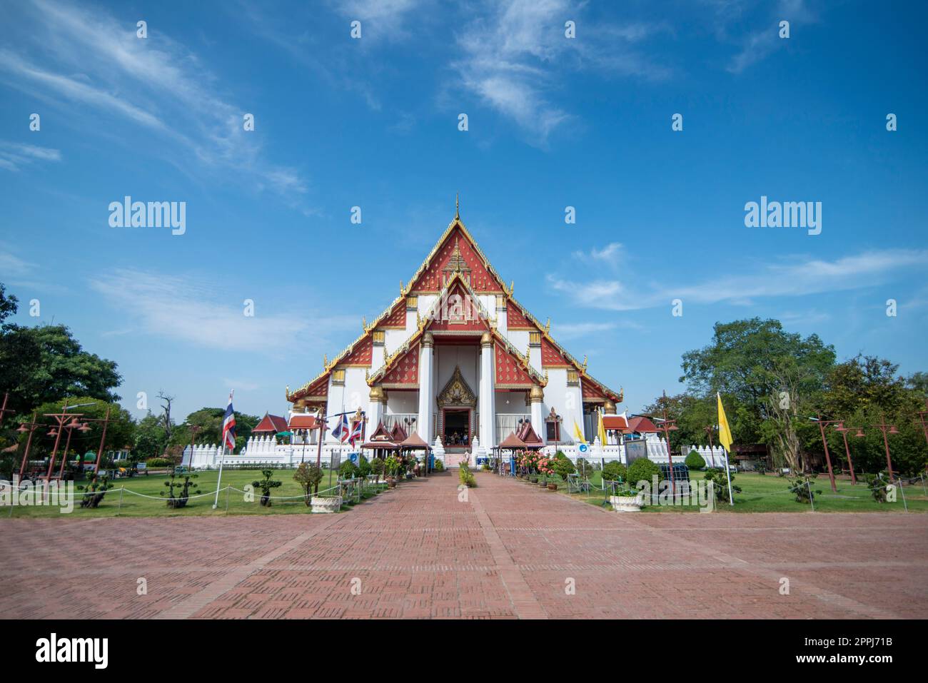 THAILAND AYUTTHAYA WAT MONGKHON BOPHIT Stockfoto