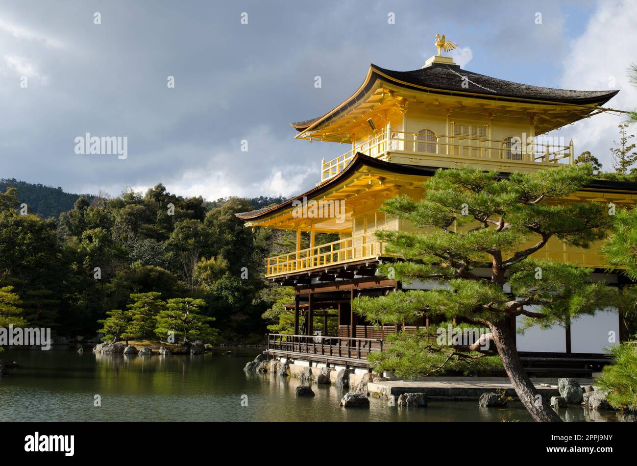 Goldener Pavillon in der Stadt Kyoto. Stockfoto