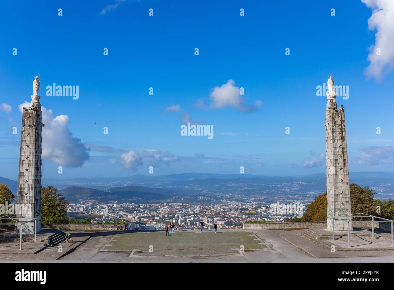 Blick auf Braga von Sameiro Stockfoto