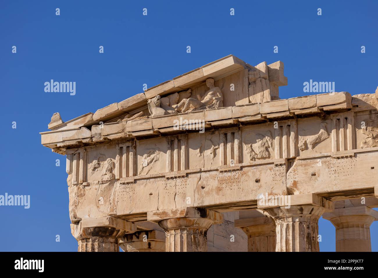 Details zu Parthenon portico, Athen, Griechenland. Temple war der Göttin Athena gewidmet Stockfoto