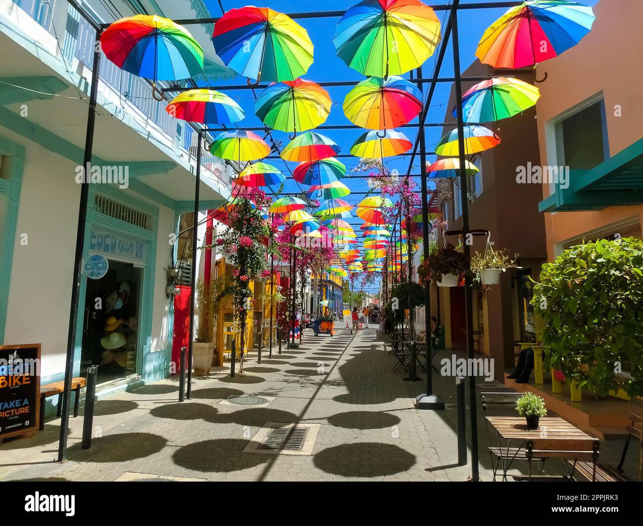 Straßenschirme in Puerto Plata Stockfoto