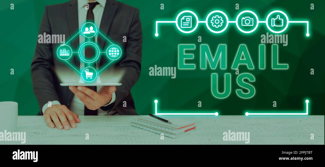 Handschrift Text E-Mail uns. Konzept, das bedeutet, dass eine Werbebotschaft per E-Mail an eine Gruppe von Personen gesendet wird Stockfoto