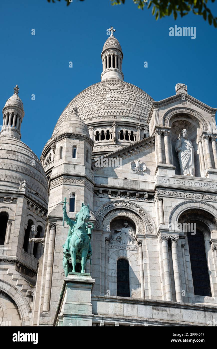 Wunderschöne berühmte Kirche Sacré Coeur in Paris Stockfoto