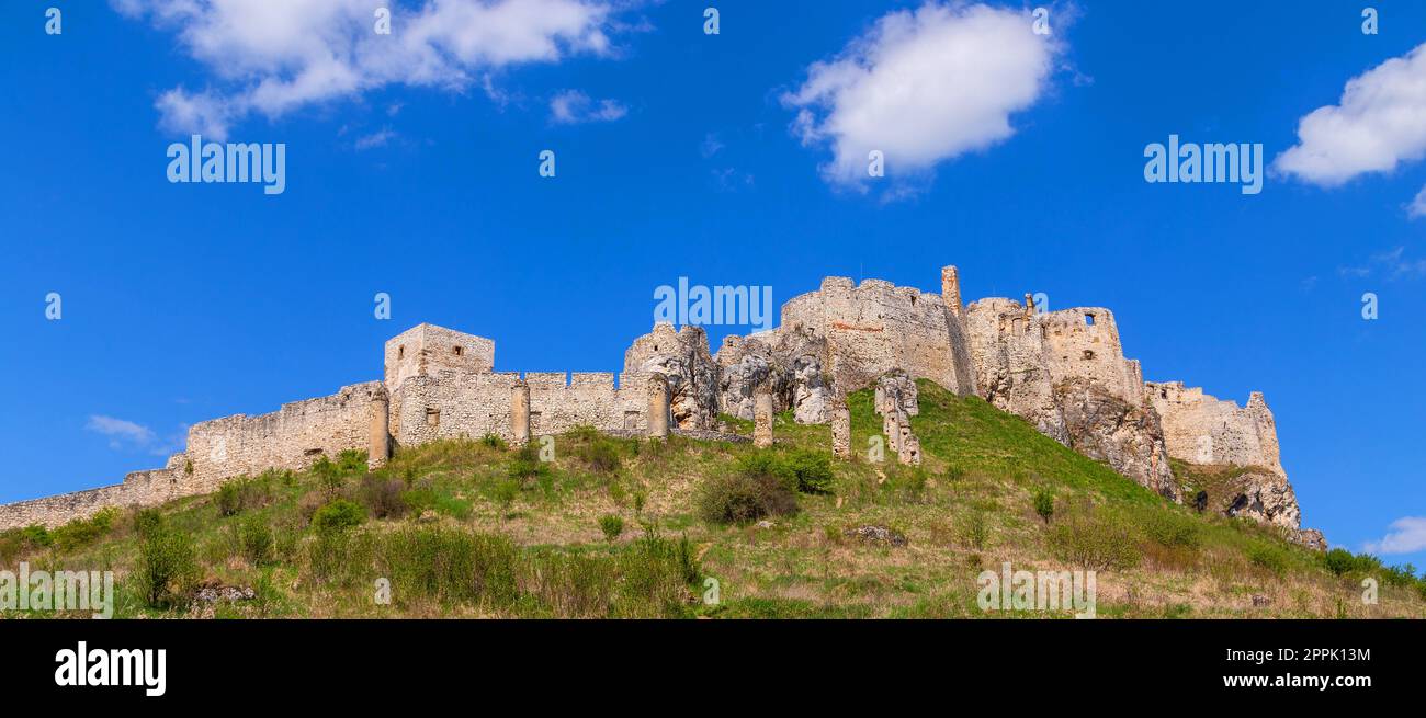 Burgruinen von Spissky Hrad Stockfoto