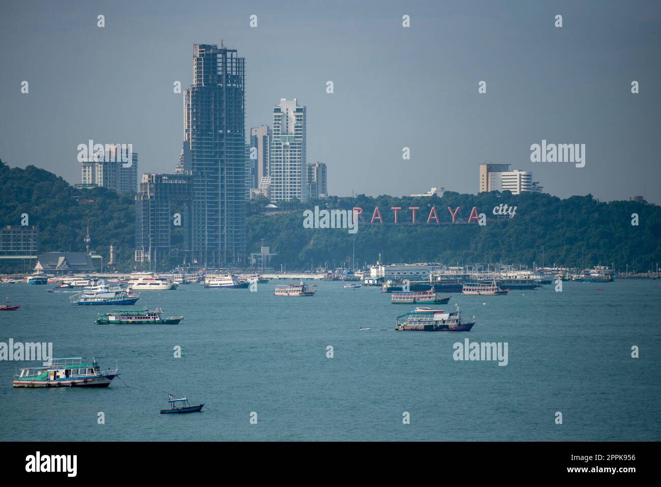 THAILAND PATTAYA BAY BEACH ROAD Stockfoto