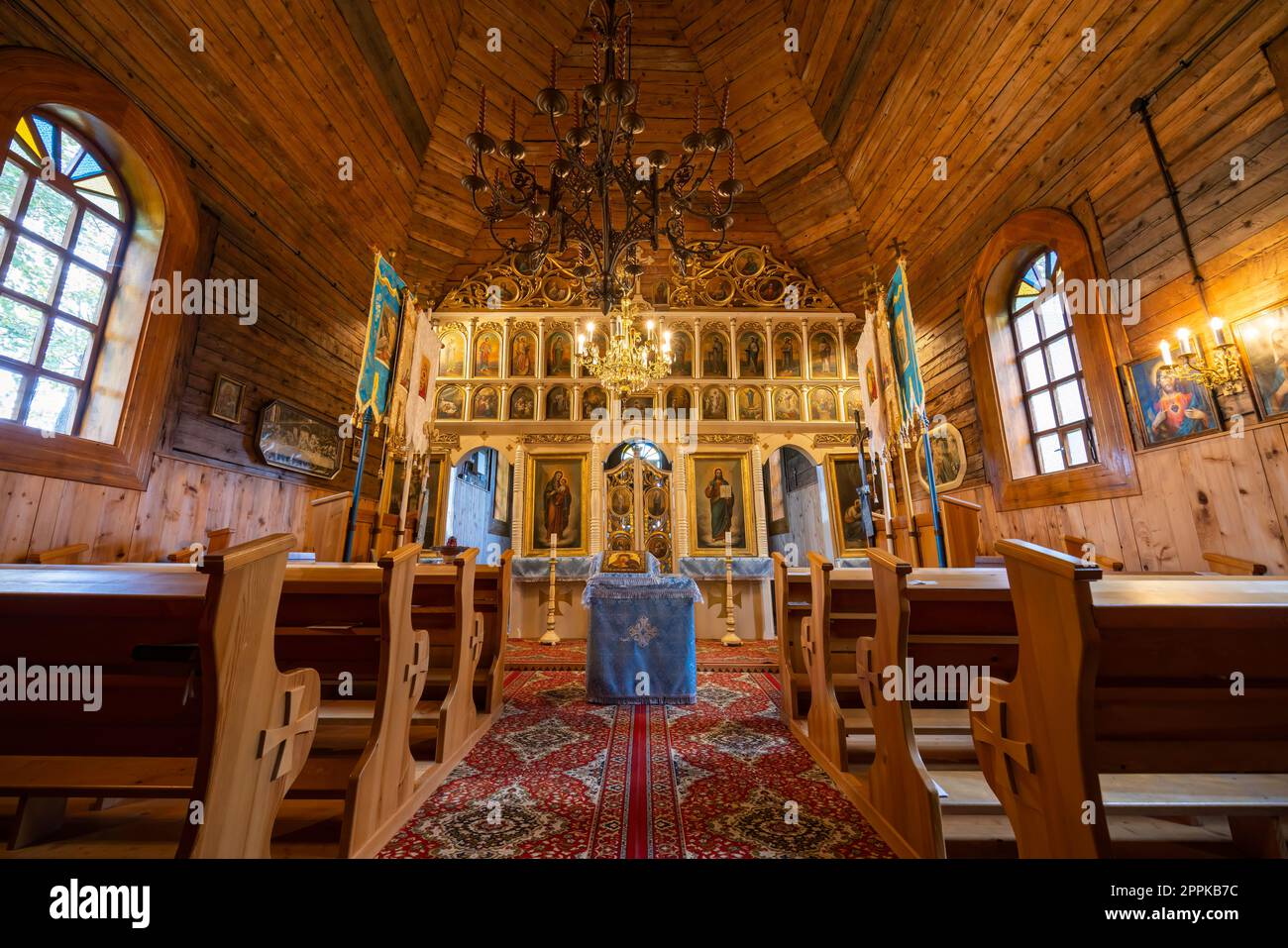 Kirche St. Kozmu a Damiana, UNESCO-Weltkulturerbe, Vysny Komarnik, Slowakei Stockfoto