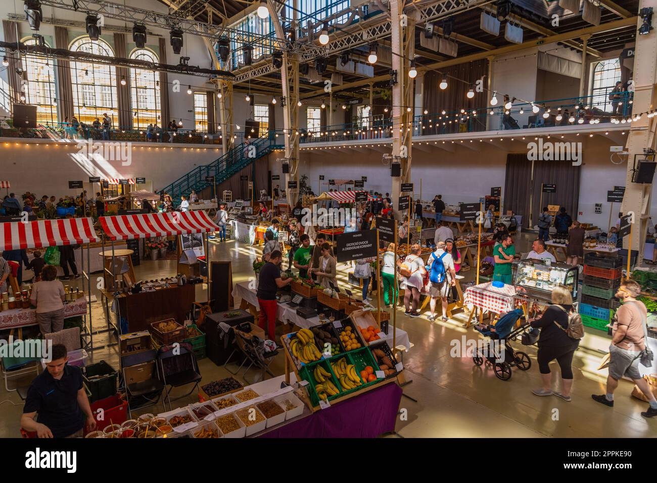 Alter Markt in Bratislava Stockfoto
