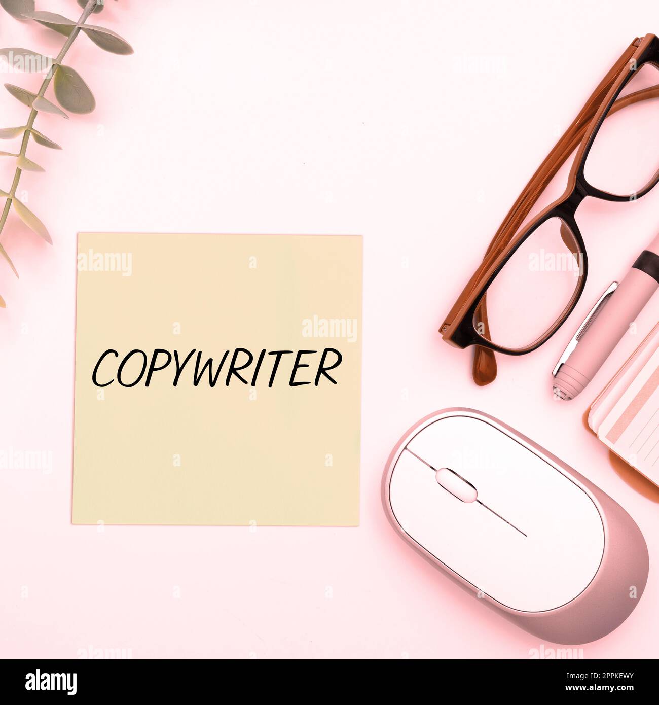 Inspiration für den Schriftsteller. Geschäftskonzept, das den Text von Werbung oder Werbematerial verfasst Stockfoto