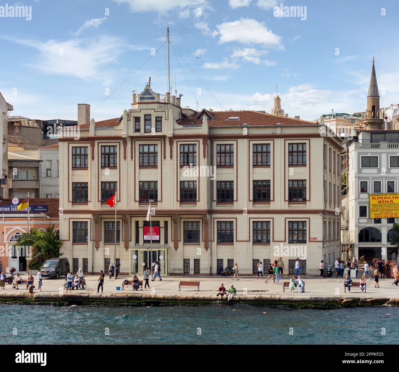 Istanbul Regional Port Authority Building oder Istanbul Bolge Liman Baskanligi, Istanbul, Türkei Stockfoto