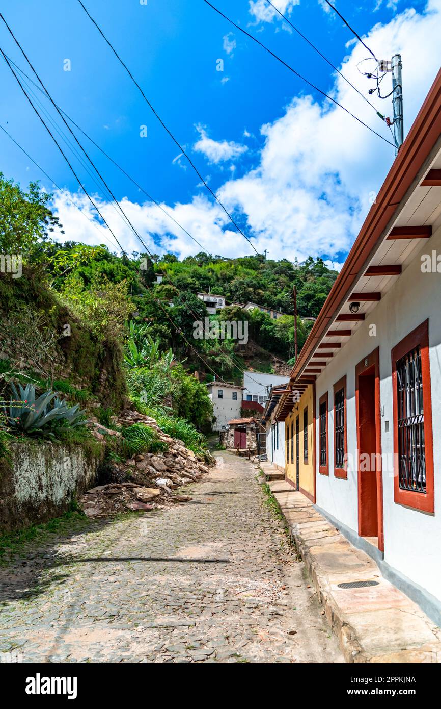Straße von Ouro Preto, brasilianische Stadt. UNESCO-Weltkulturerbe Stockfoto