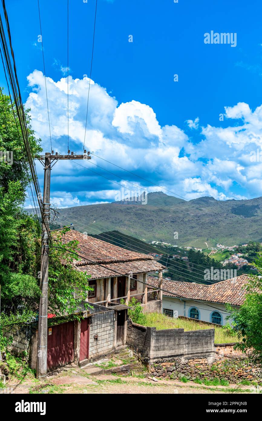 Straße von Ouro Preto, brasilianische Stadt. UNESCO-Weltkulturerbe Stockfoto