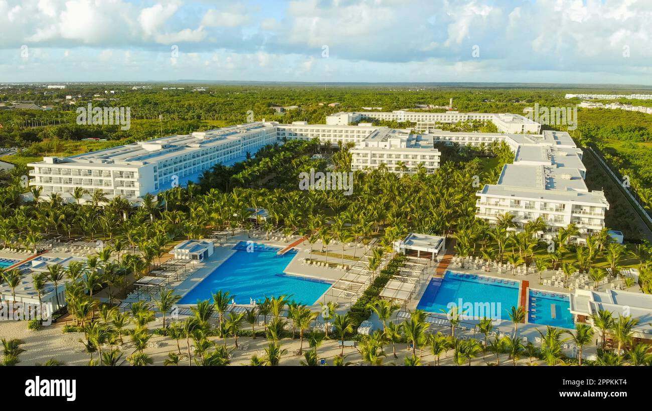 Wunderschönes Hotel aus der Vogelperspektive. Reiseziele ohne Personen Stockfoto