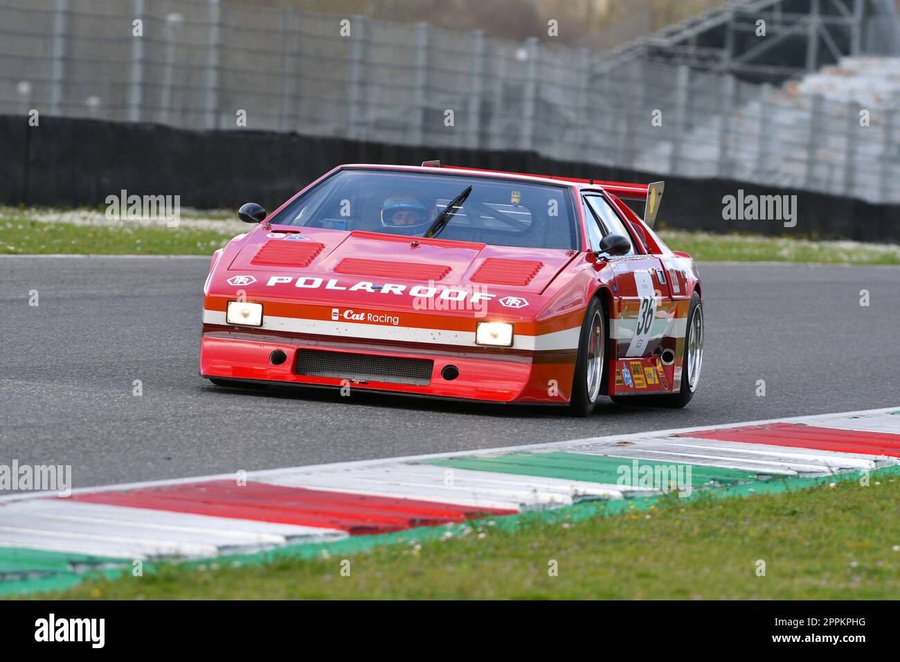 Scarperien, 2. April 2023: Lotus Esprit S1. Jahr 1979 in Aktion während des Mugello Classic 2023 auf dem Mugello Circuit in Italien. Stockfoto