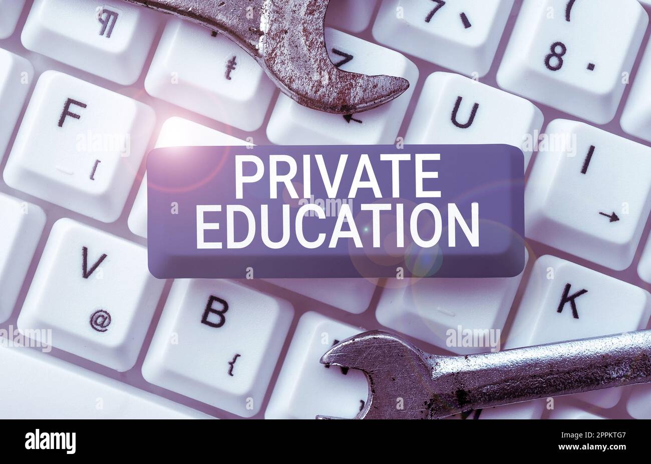 Schild mit privatem Bildungswesen. Business Showcase für bestimmte Personen oder Gruppen Stockfoto