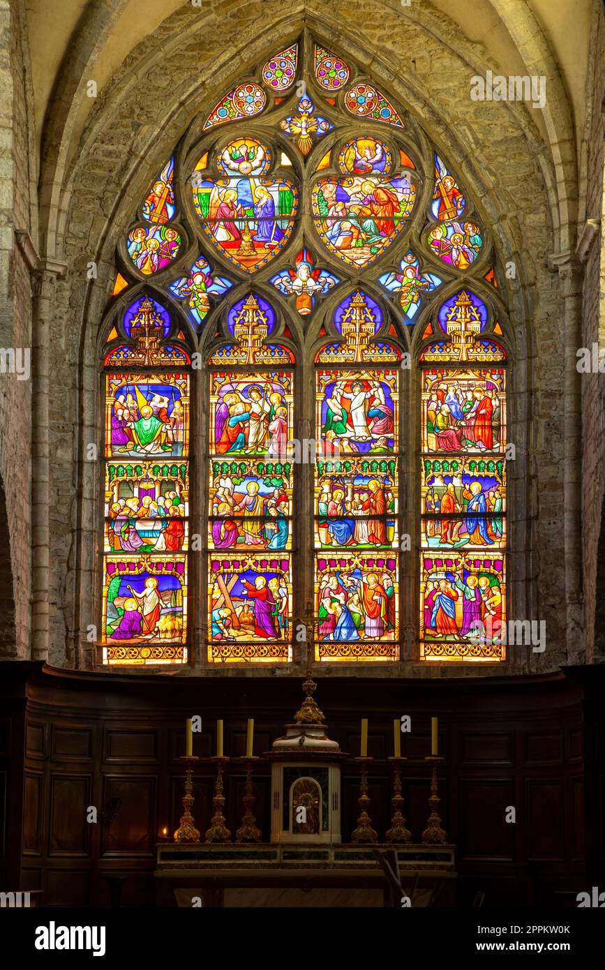 Innere der Kirche Saint-Just in Arbois, Departement Jura, Franche-Comte, Frankreich Stockfoto