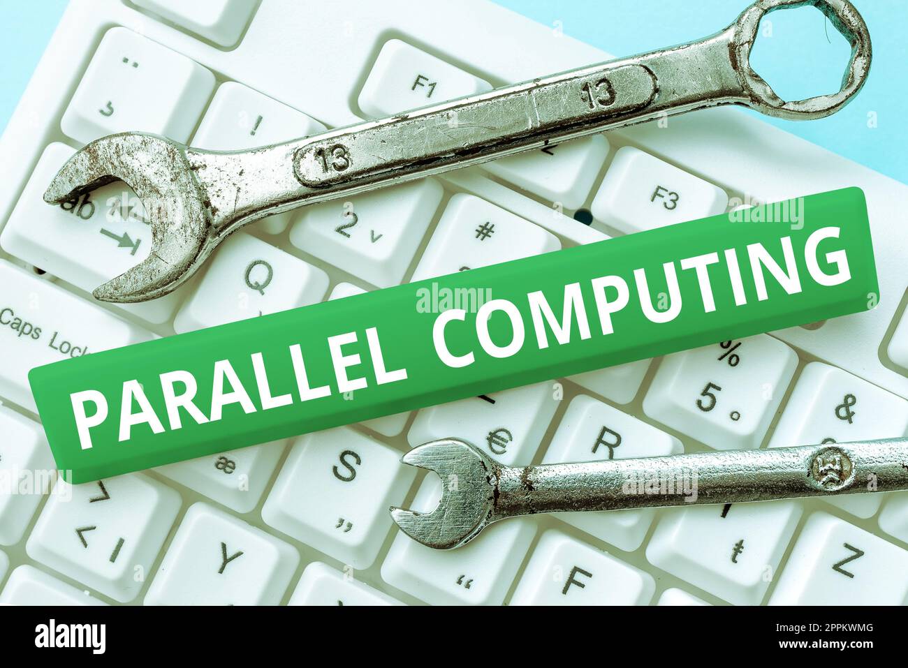 Konzeptionelle Beschriftung Parallel Computing. Unternehmen präsentieren Simultanberechnungen mithilfe von Software und Hardware Stockfoto