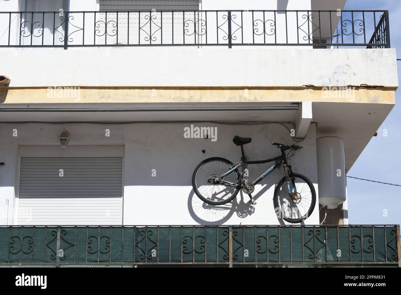 Hausfassaden, Stadtlandschaften, Altea, Provinz Alicante, Costa Blanca, Spanien, Februar 2023 Stockfoto