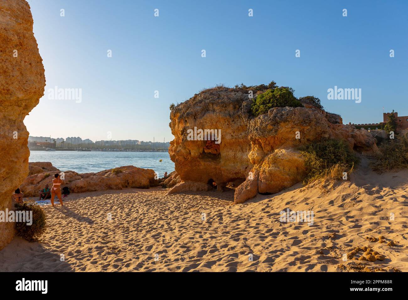 Praia Grande Strand. Ferragudo Stockfoto