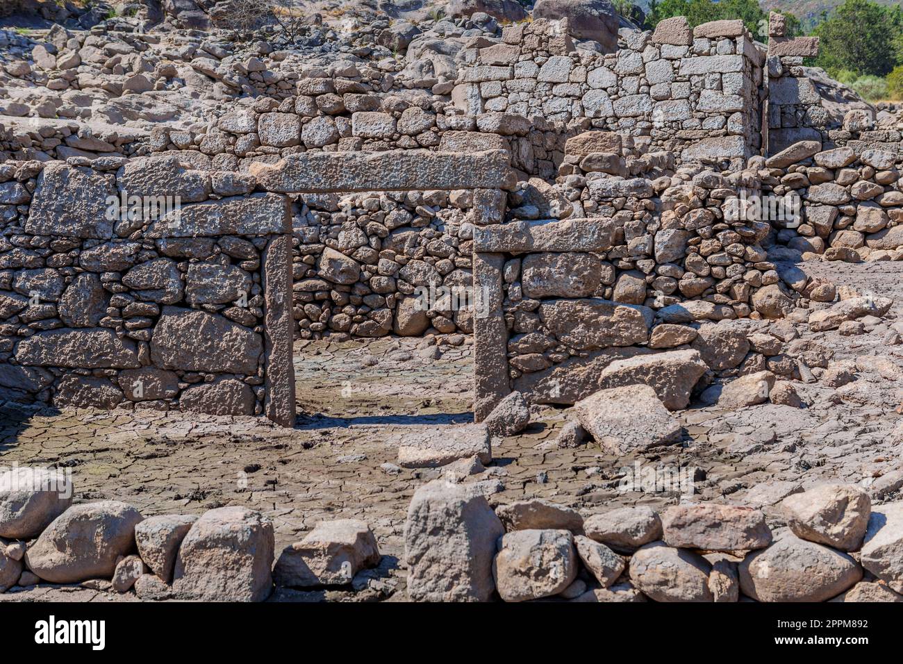 Alte Ruinen von Vilarinho das Furnas Stockfoto