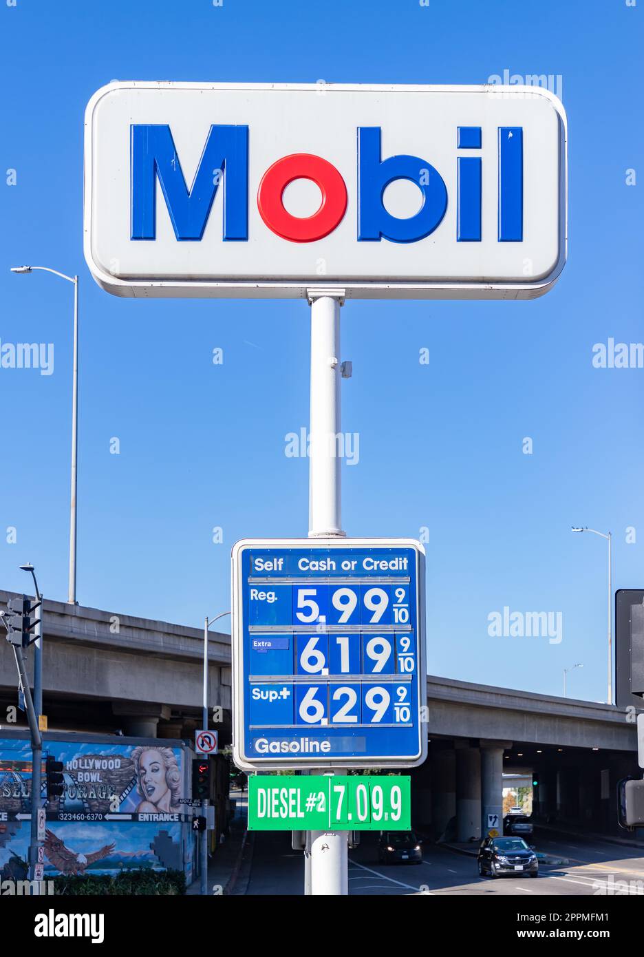 Mobil Tankstellenpreise Stockfoto
