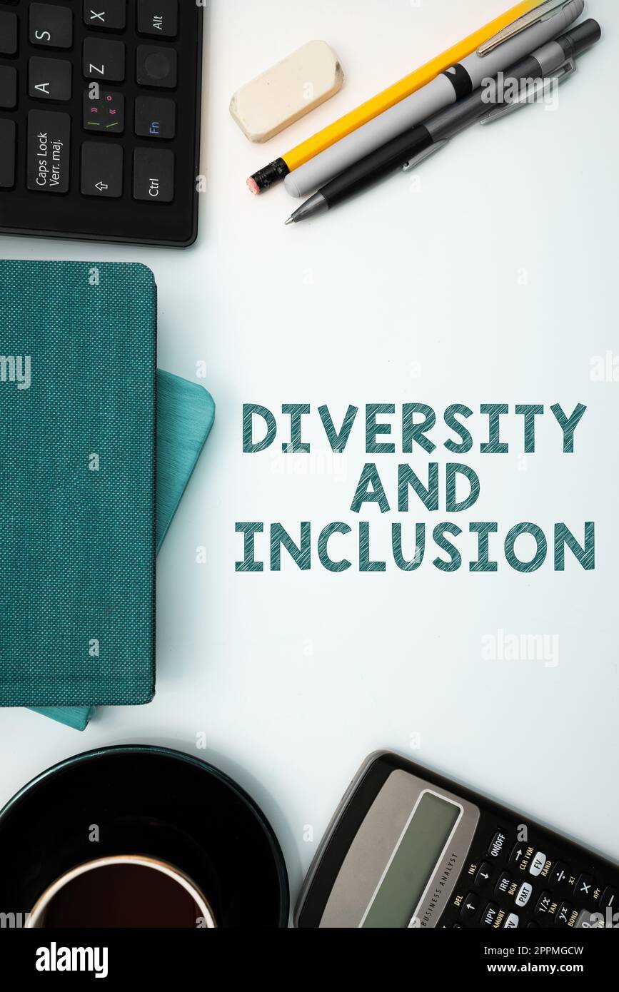 Handschriftlicher Text Diversity and Inclusion (Vielfalt und Einbeziehung). Der menschliche Unterschied umfasst die ethnische Zugehörigkeit des Geschlechts Stockfoto