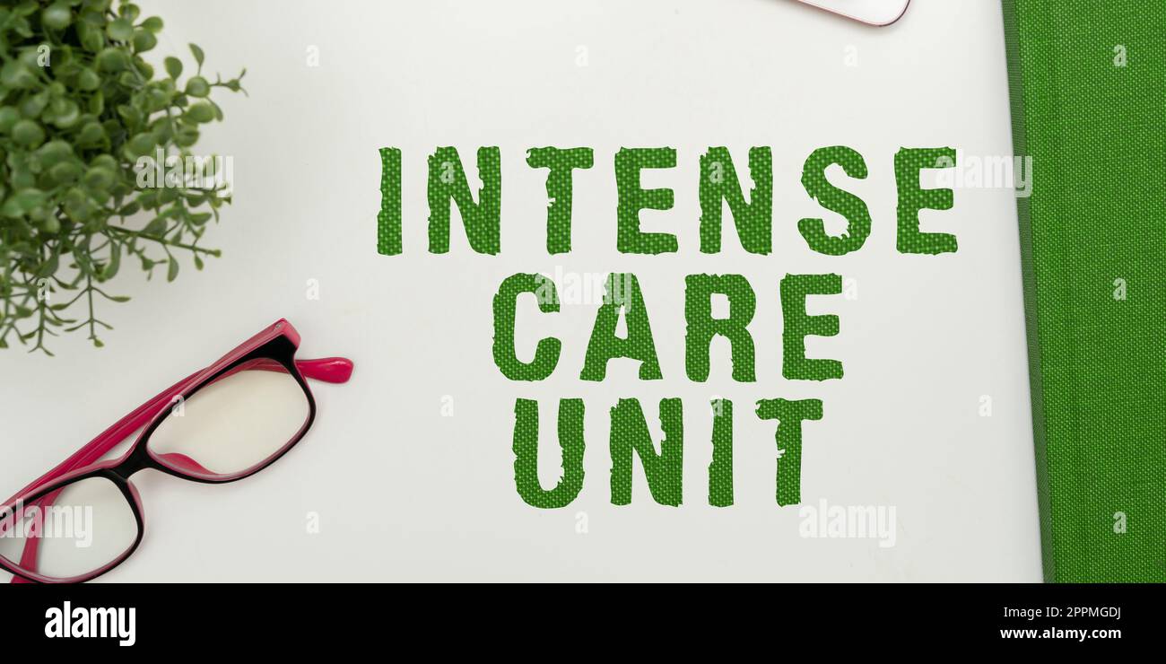 Text mit Anzeige von Intense Care Unit. Geschäftsidee eine Abteilung in einem Krankenhaus, die Intensivpflege für schwer erkrankte oder verletzte Patienten bietet Stockfoto