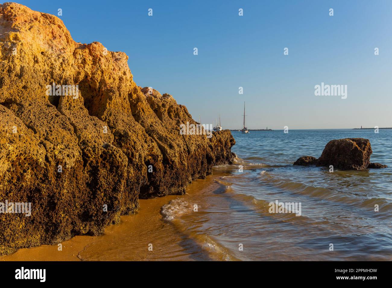 Strand Praia Grande in Ferragudo Stockfoto