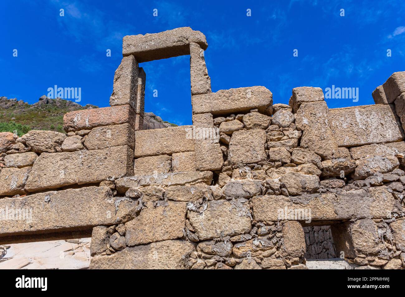 Alte Ruinen von Vilarinho das Furnas Stockfoto