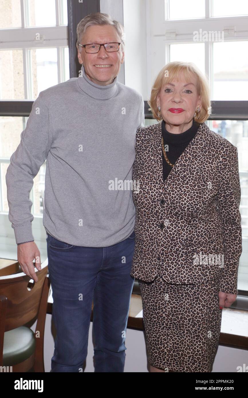 Dagmar Berghoff, Thorsten Laussch, Hafentalk, Block Braeu Hamburg Landungsbrücken, 12.03.2023 Stockfoto